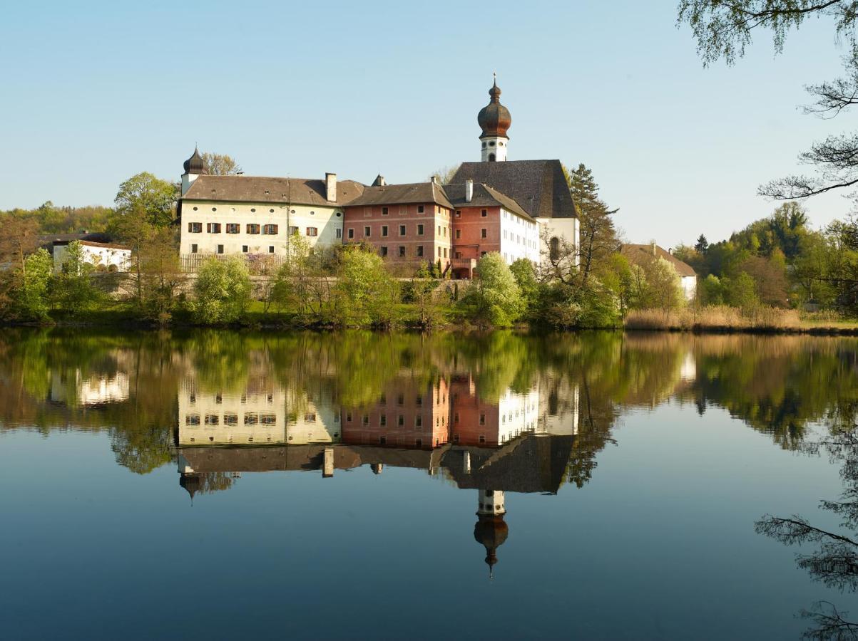 Klosterwirt Hoeglwoerth Anger Buitenkant foto